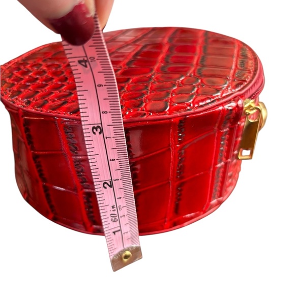 Red Croc Embossed Round Crossbody / Clutch Bag – Glossy Patent Faux - Picture 7 of 7